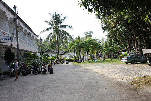 Lucky GuestHouse